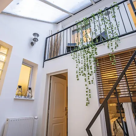 Domremy Hypercentredereims Apartment *