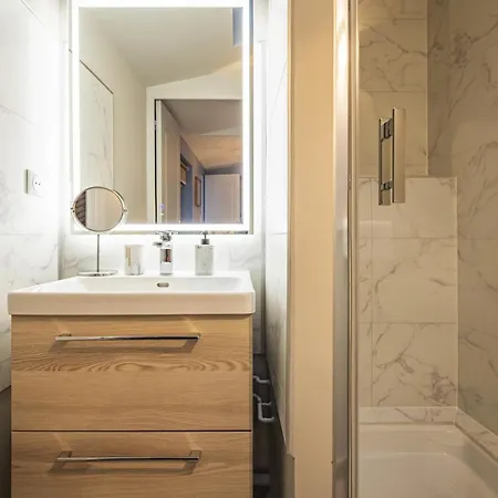 Domremy Hypercentredereims Lejlighed